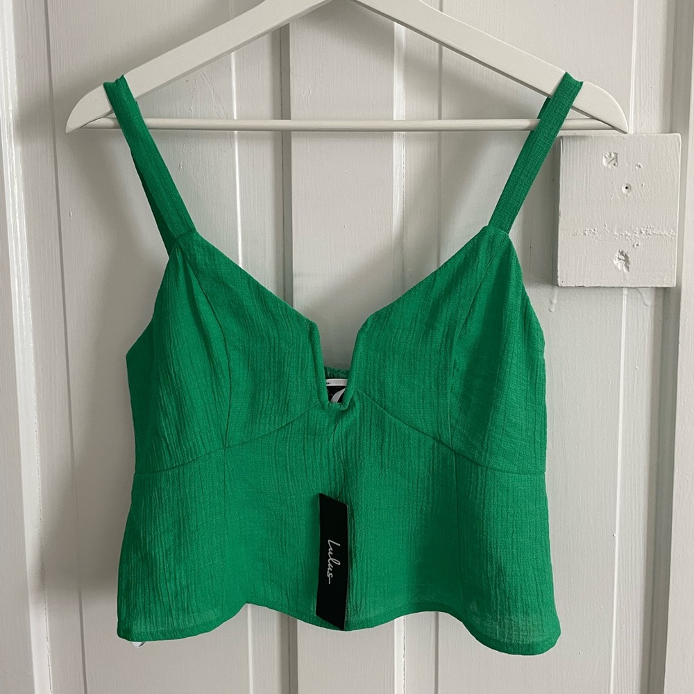 New Lulu’s peplum crop top